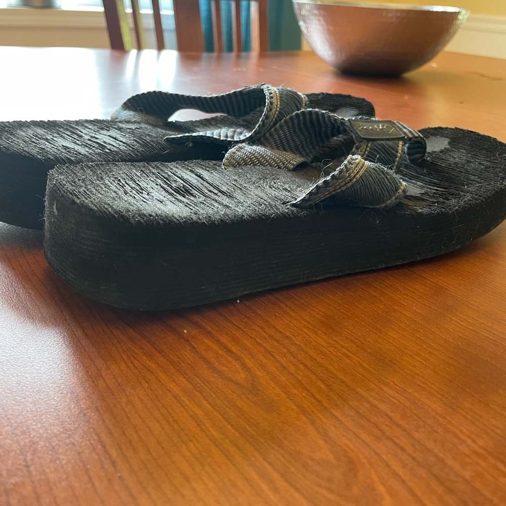 Reef platform flip flops